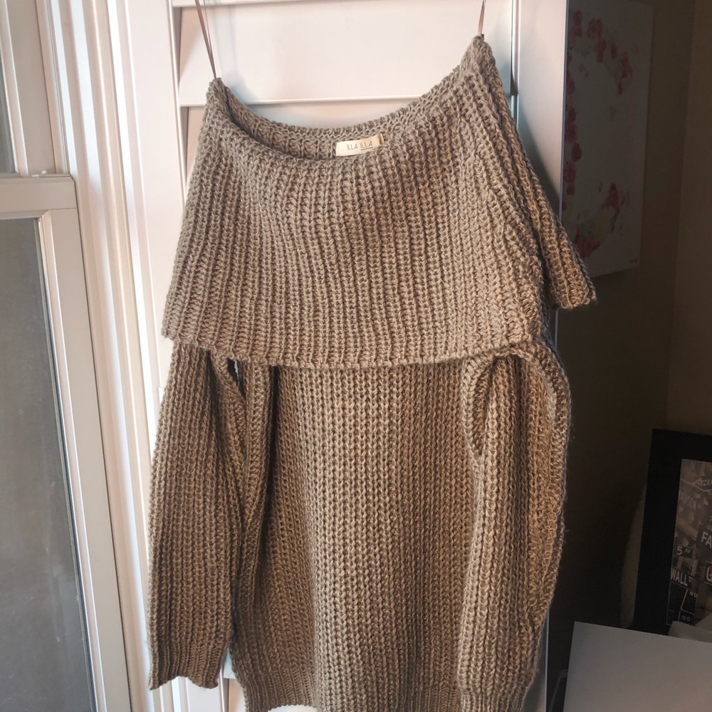 Off the shoulder tunic sweater with slits